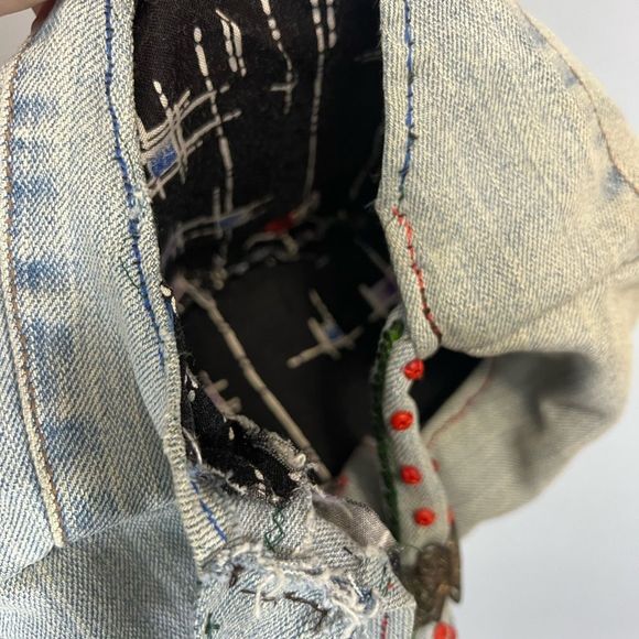 ❌SOLD❌ Ashley Y2K Denim Shoulder Bag - Picture 5 of 5